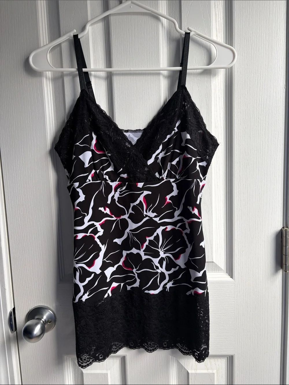 Floral Cami Lace Ajustable Straps Cami Tank Top Blouse Size S